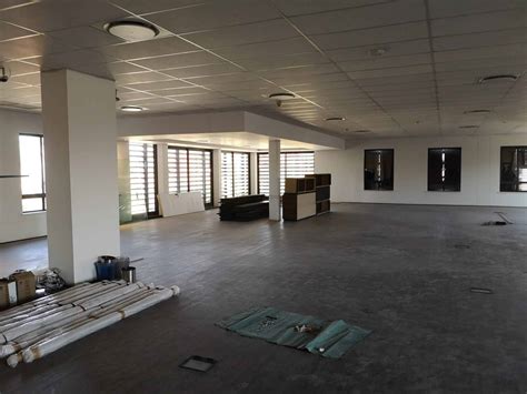 business space for rent fourways|446 m² Retail Space to rent in Fourways .